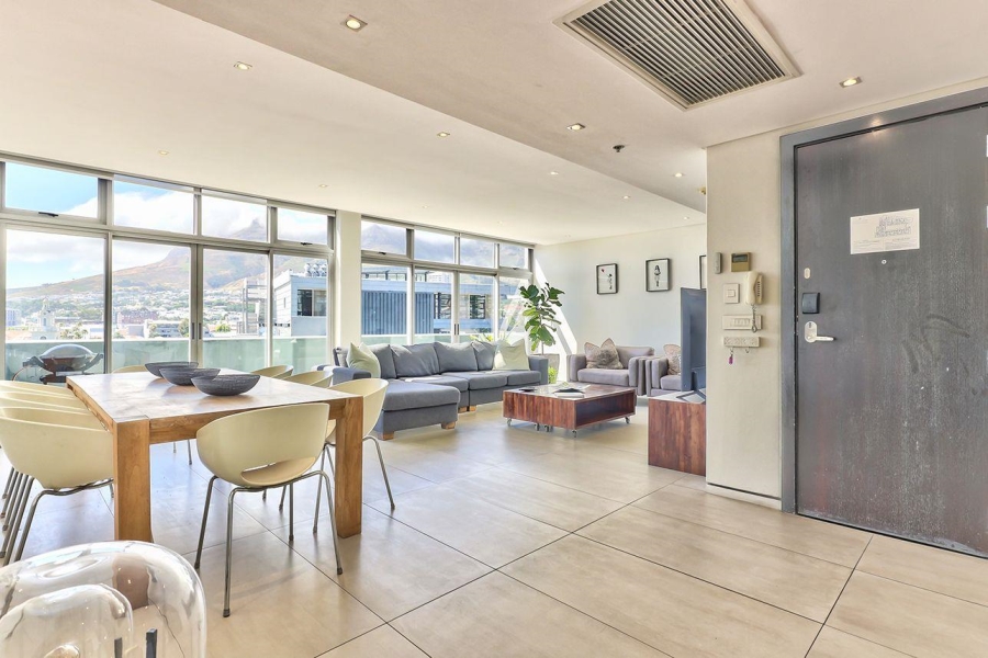2 Bedroom Property for Sale in Cape Town City Centre Western Cape
